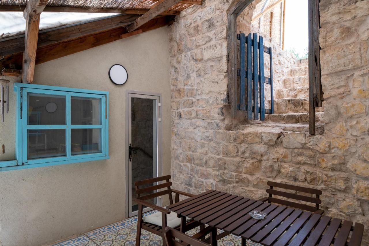 הבית בסמטת תל אביב Villa Rosh Piná Exterior foto
